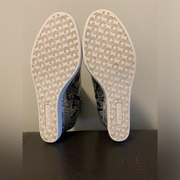 Linea Paolo Leather Wedge Sneaker Booties Size 6.5 - Picture 10 of 10